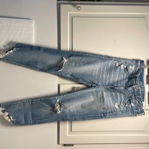 American Eagle Hi- Rise Jegging Crop Jeans NWT